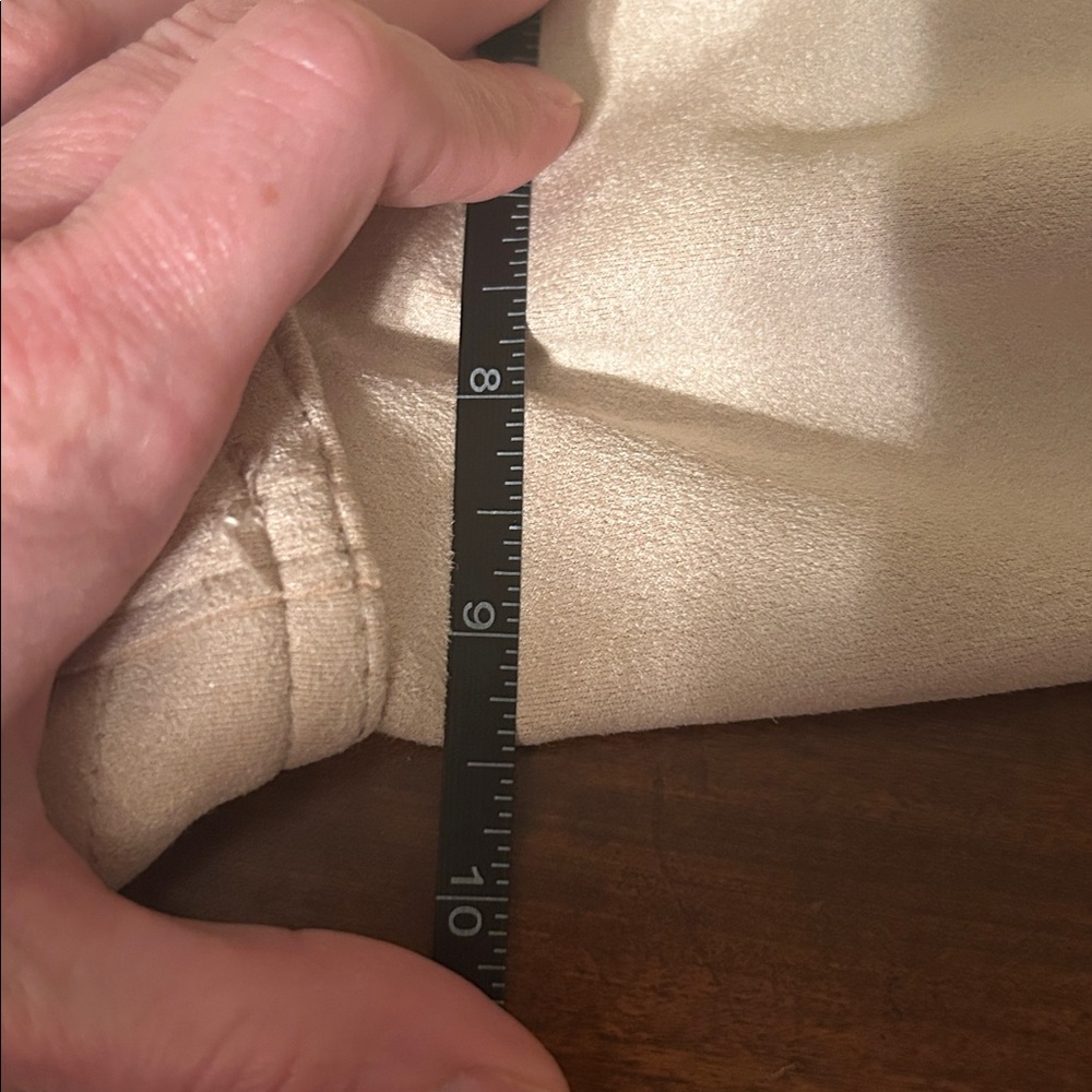 Magaschoni Beige Trench Coat - Picture 15 of 15